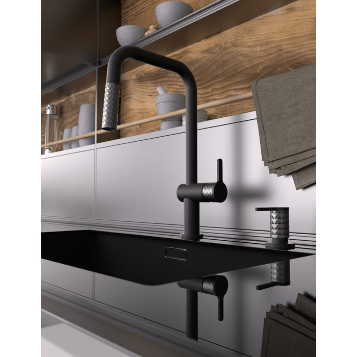 Square kitchen faucet with 2-function pull-out spray Calozy Collection