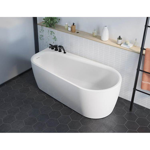 DÉCOUVREZ NOS BAIGNOIRES/JACUZZI - Phenicia Import Export