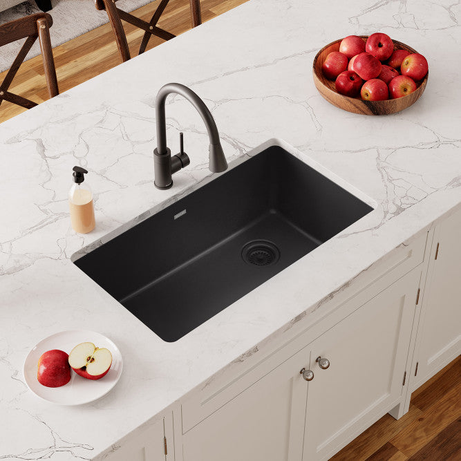 Évier simple Quartz Classic sous-plan, drain décentré 33" x 22" x 9-1/2"